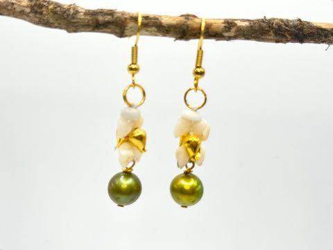 SALE $79 NIIHAU SHELL GREEN PEARL + GOLD EARRING